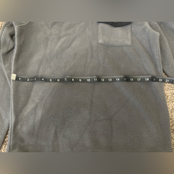 NWT- Telluride Gray Fleece Pullover Crewneck Sweatshirt. Size Medium - Picture 6 of 7